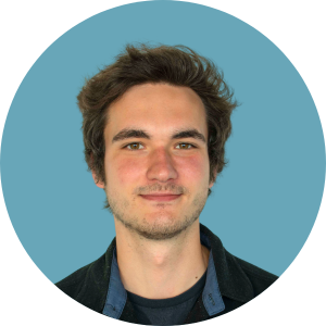 André